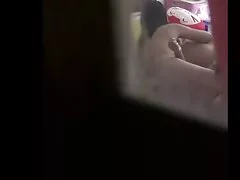 Un mec à film porno amateur grosse bite jouit dans une blonde