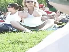 Baisée sa chatte porno amateur française poilue