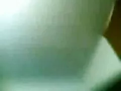 Un gardien de sécurité baise et éjacule dans la bouche de ses patrons filmxamateur La femme aux gros seins Amia Miley